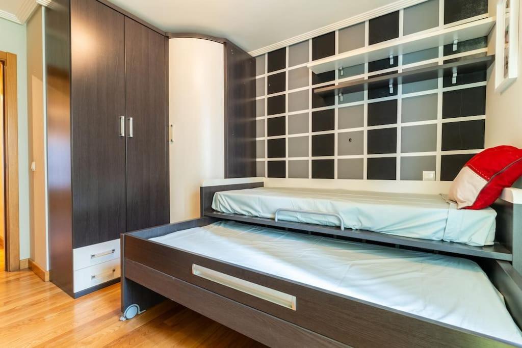 Apartamento En El Corazon De La Ciudad Con Parking Santander Esterno foto