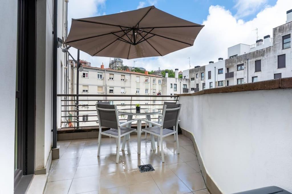 Apartamento En El Corazon De La Ciudad Con Parking Santander Esterno foto